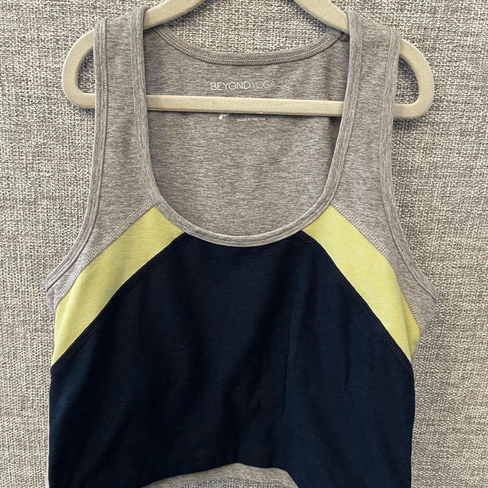 Beyond Yoga x Peloton Spacedye Sports